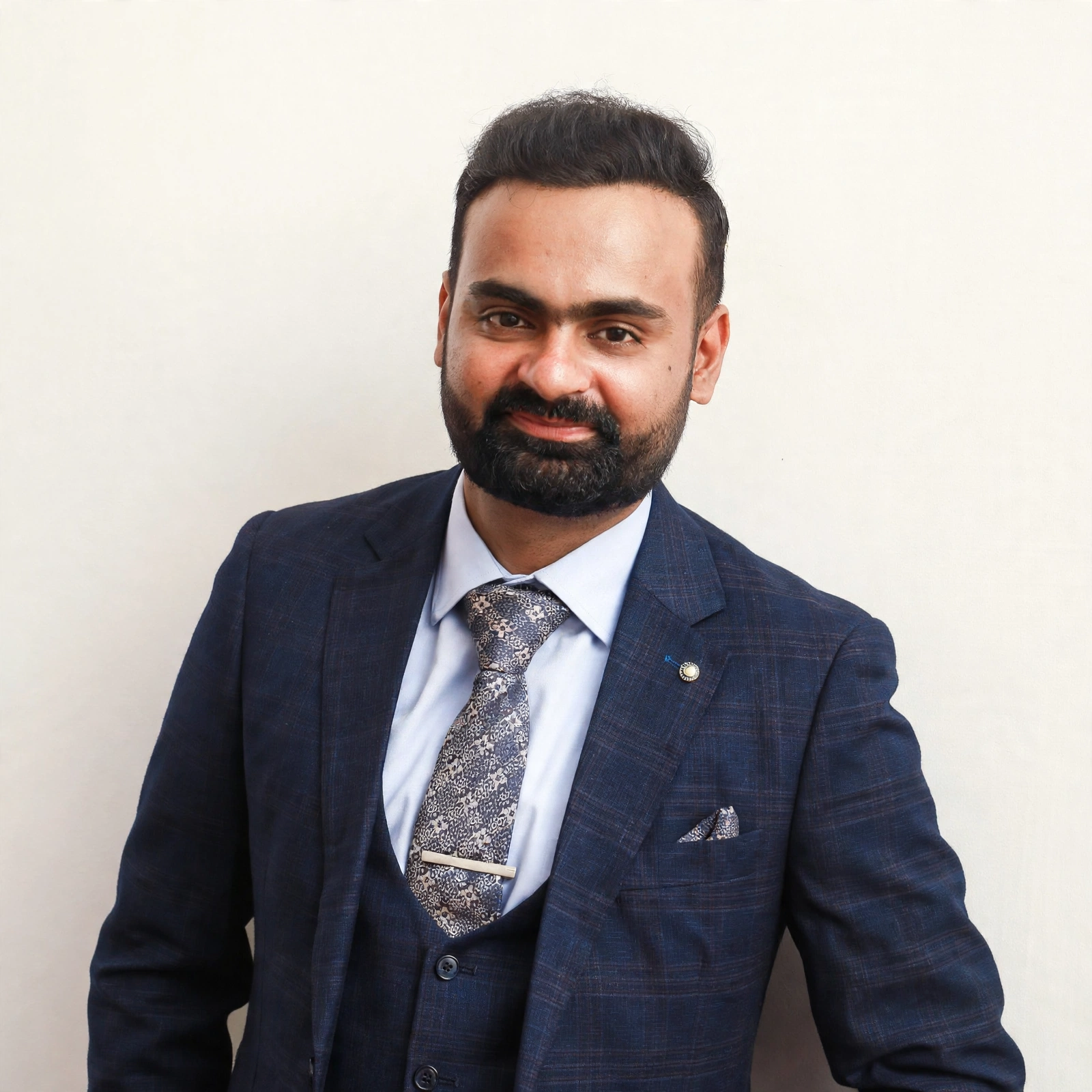 Umair Wazir, CEO - Founder of Hills Dot Software House